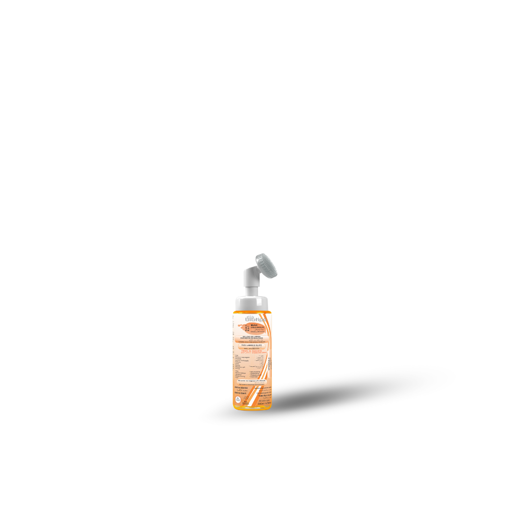 Água Micelar Vitamina C M.A.K 150ML