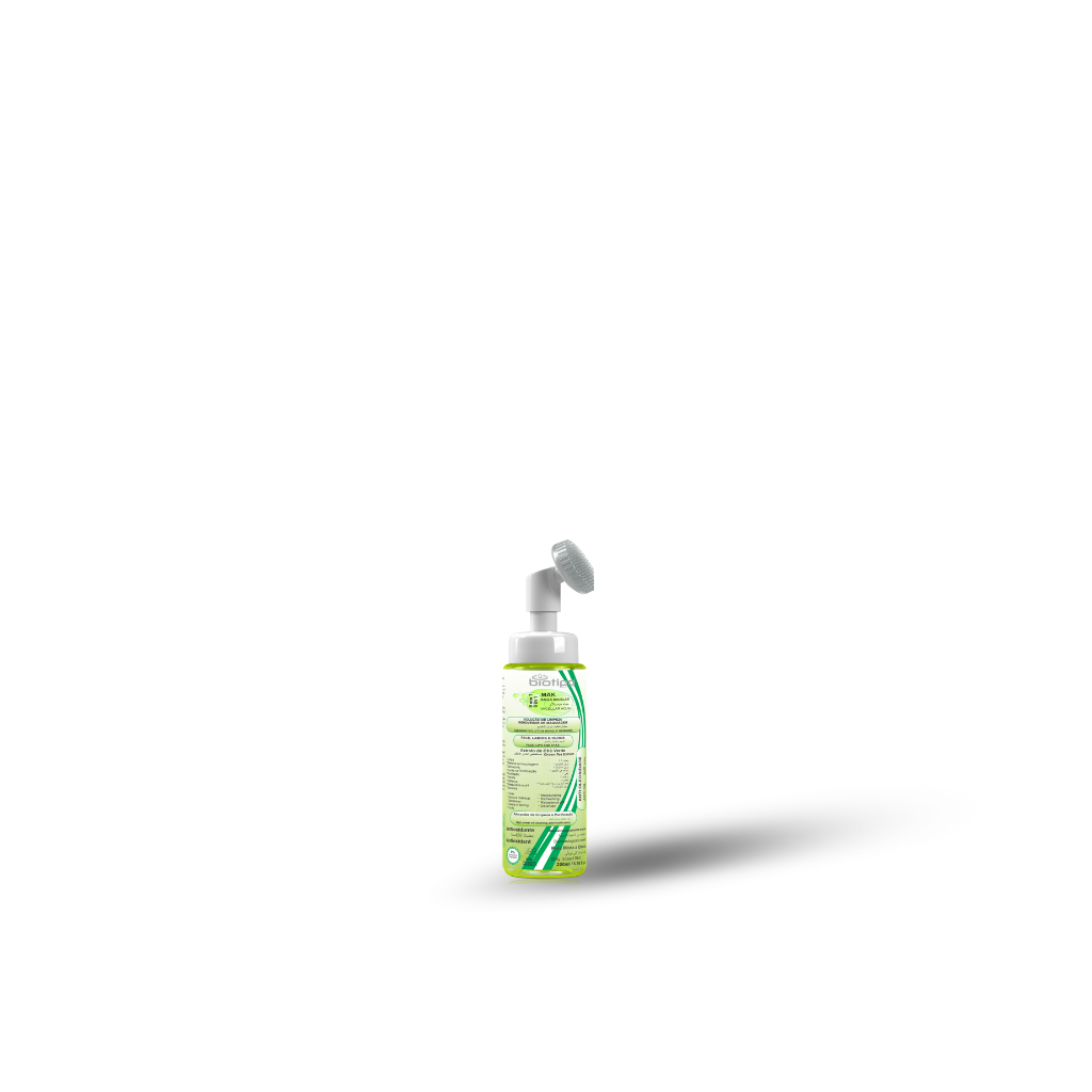 Água Micelar Anti Oleosidade M.A.K 150ML